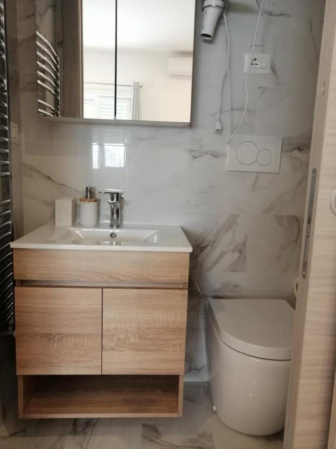 Delcicer Casa Vacanze O Camera Privata 갈라티나 외부 사진